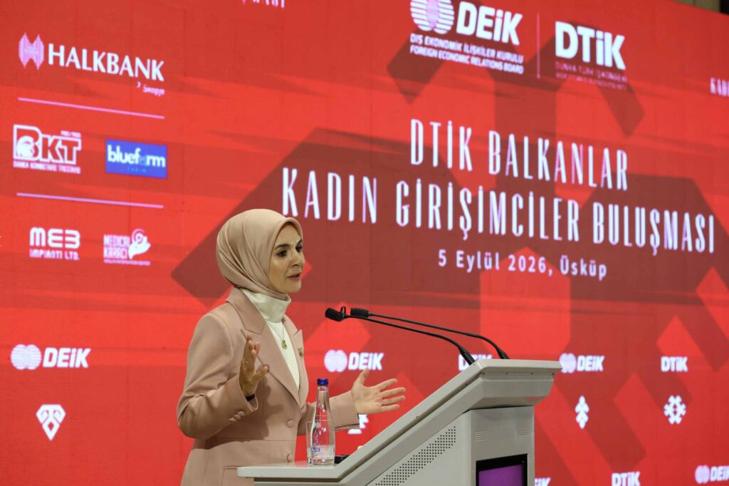 Bakan Göktaş: Kadınların teknolojinin geliştiricisi ve kara